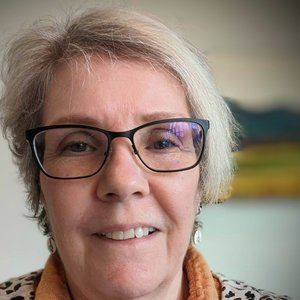 Meet your Posher, Margaret